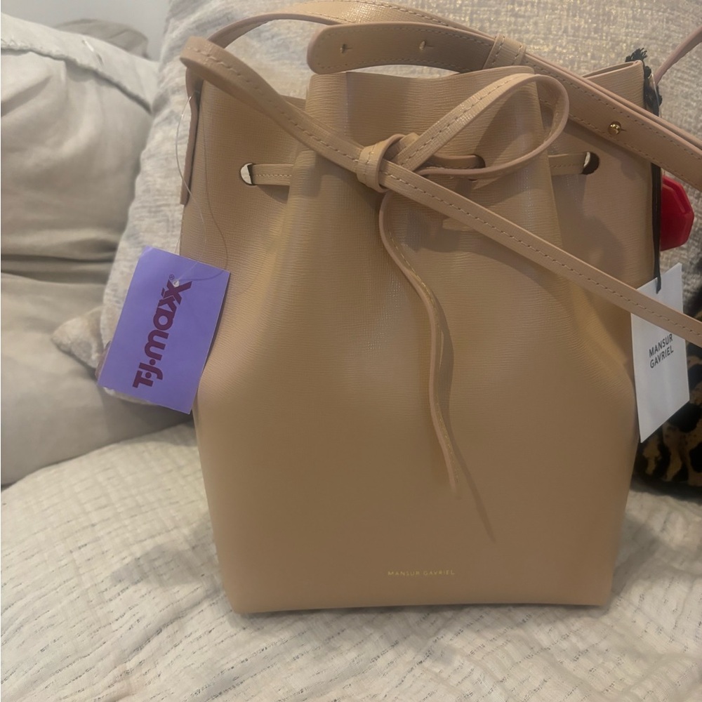 Trade Mansur Gavriel Bucket Bag